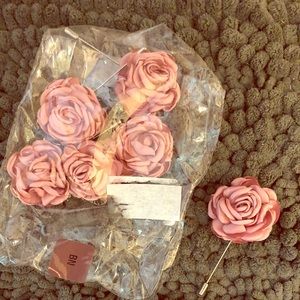 6 pack flower lapel rose pink